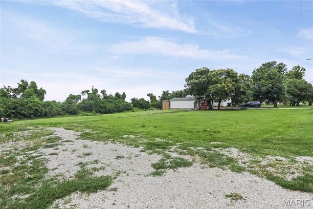 419 Old Rock Road, Granite City, IL 62040