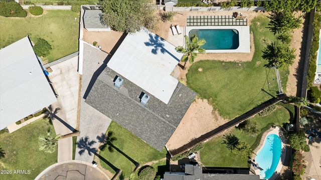504 W HARMONT Drive, Phoenix, AZ 85021