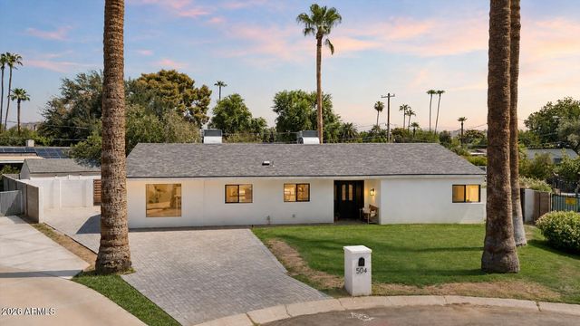 504 W HARMONT Drive, Phoenix, AZ 85021