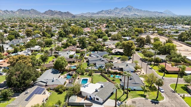 504 W HARMONT Drive, Phoenix, AZ 85021