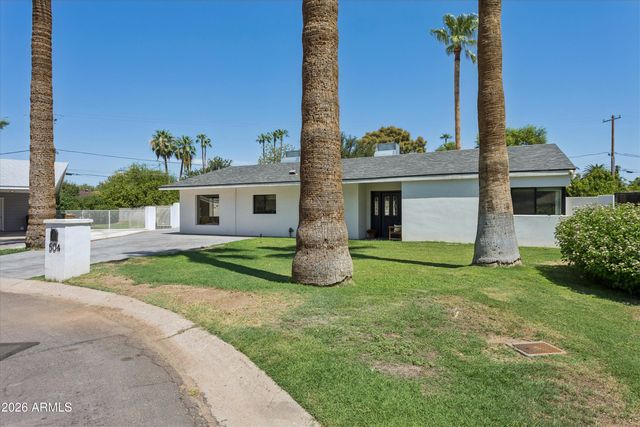 504 W HARMONT Drive, Phoenix, AZ 85021