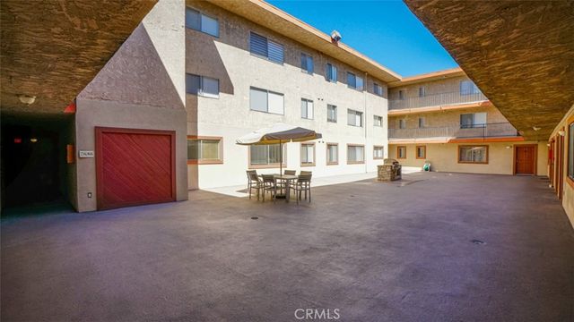377 W California Avenue 27, Glendale, CA 91203