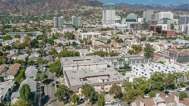 377 W California Avenue 27, Glendale, CA 91203