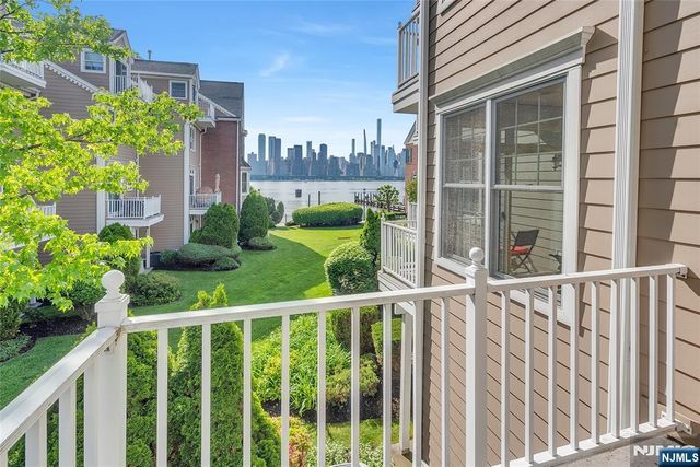 451 Albany Court, West New York, NJ 07093