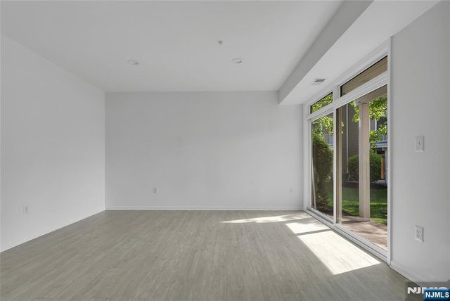 451 Albany Court, West New York, NJ 07093