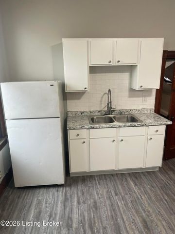 960 Ellison Ave 4, Louisville, KY 40204
