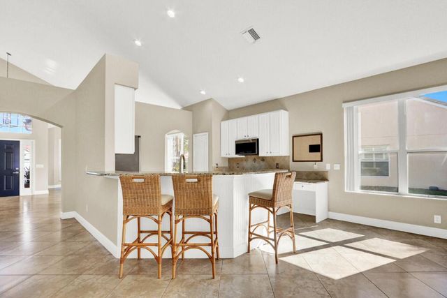 620 SW Barbuda Bay, Port St. Lucie, Port St Lucie, FL 34986