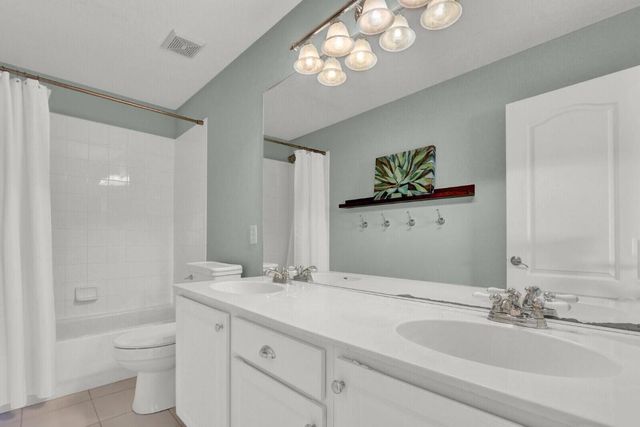 620 SW Barbuda Bay, Port St. Lucie, Port St Lucie, FL 34986