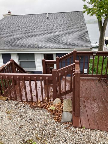 375 Lane 221B Hamilton Lake, Hamilton, IN 46742