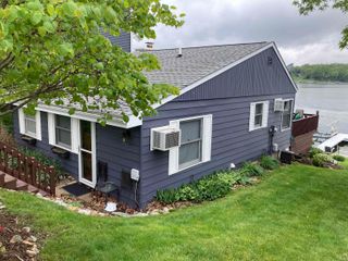 375 Lane 221B Hamilton Lake, Hamilton, IN 46742