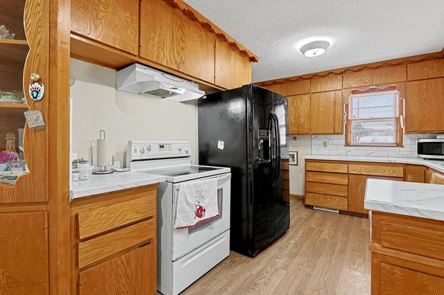 3366 S Oak St., Wichita, KS 67217