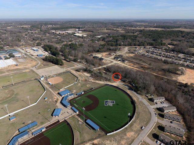 1108 Brad Cir, Lindale, TX 75771