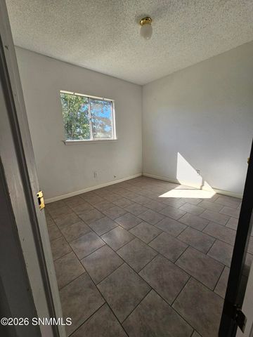 1974 Mahogany Drive, Las Cruces, NM 88001