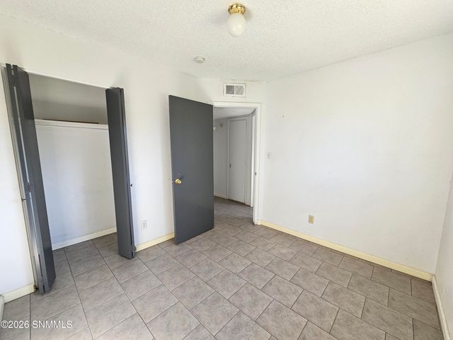 1974 Mahogany Drive, Las Cruces, NM 88001