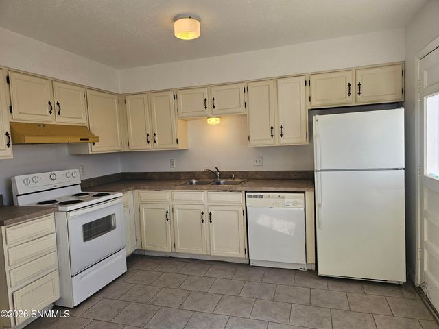 1974 Mahogany Drive, Las Cruces, NM 88001
