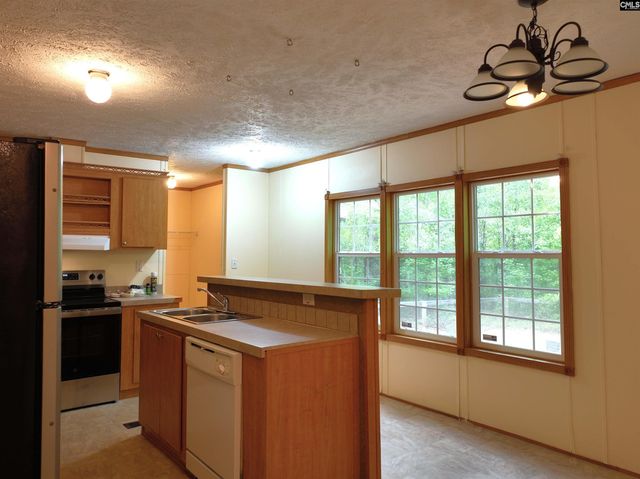 1141 Crosshill Road, Hopkins, SC 29061
