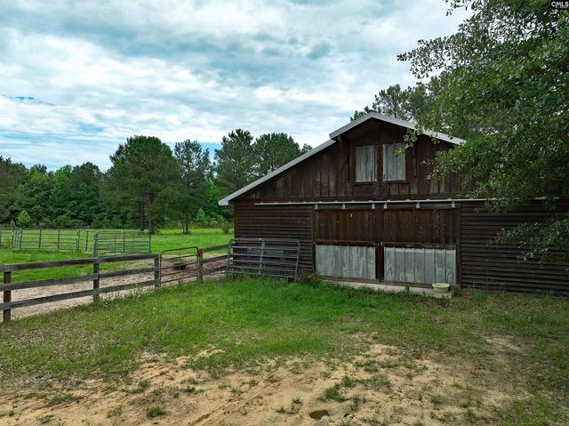 1141 Crosshill Road, Hopkins, SC 29061