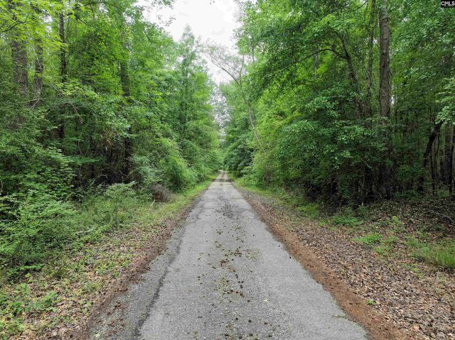 1141 Crosshill Road, Hopkins, SC 29061