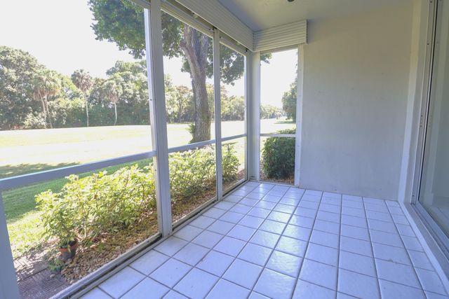 4007 N Cypress Drive 103, Pompano Beach, FL 33069