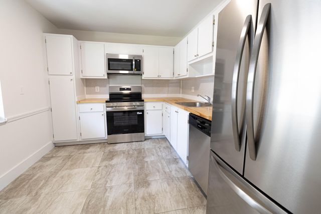 4007 N Cypress Drive 103, Pompano Beach, FL 33069