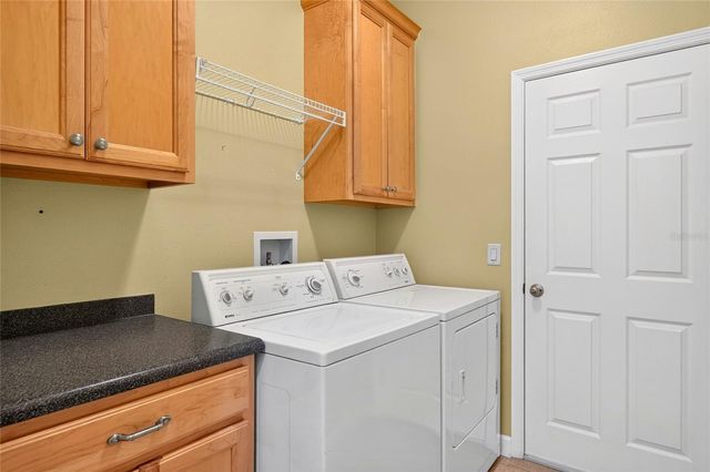 8301 BRIDGEPORT BAY CIRCLE, Mount Dora, FL 32757