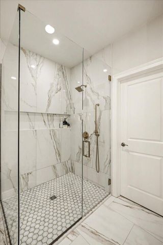 1997 General Warfield Way, Lexington, KY 40505