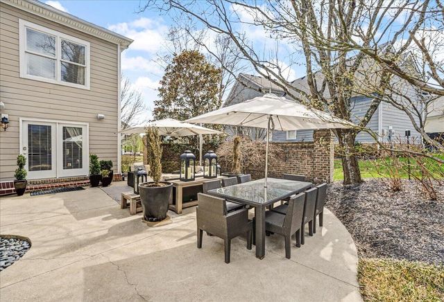 1997 General Warfield Way, Lexington, KY 40505