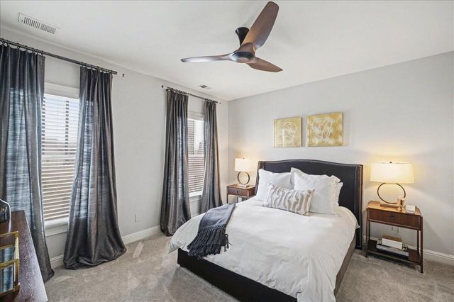 1997 General Warfield Way, Lexington, KY 40505