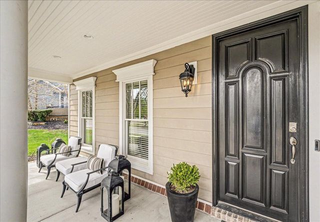 1997 General Warfield Way, Lexington, KY 40505