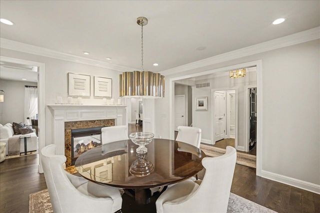 1997 General Warfield Way, Lexington, KY 40505