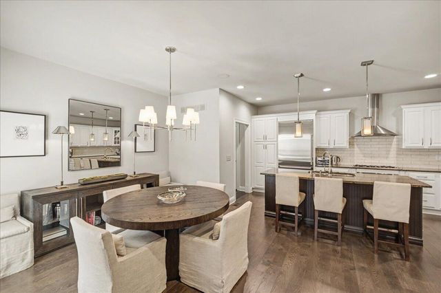 1997 General Warfield Way, Lexington, KY 40505