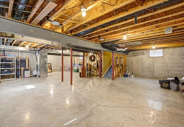 1997 General Warfield Way, Lexington, KY 40505