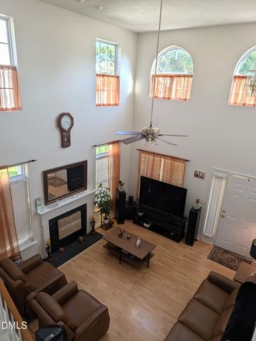 1112 Sandstone Court, Mebane, NC 27302