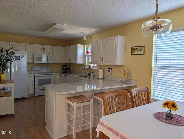 1112 Sandstone Court, Mebane, NC 27302