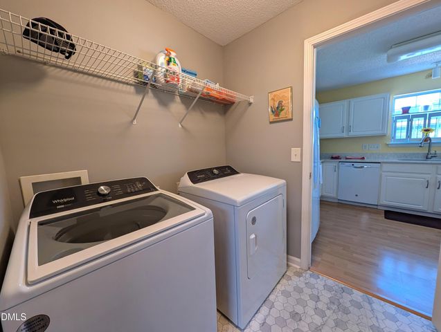1112 Sandstone Court, Mebane, NC 27302