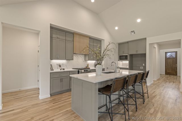 1331 N Beech Street, Broken Arrow, OK 74012