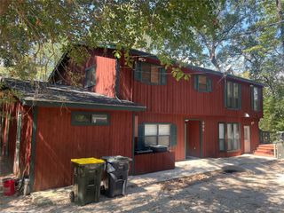 302 Somerset Road, Conroe, TX 77316
