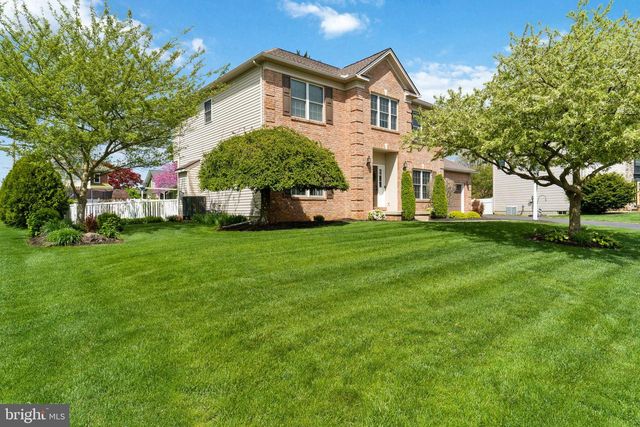 174 CHESTERFIELD DR, Palmyra, PA 17078