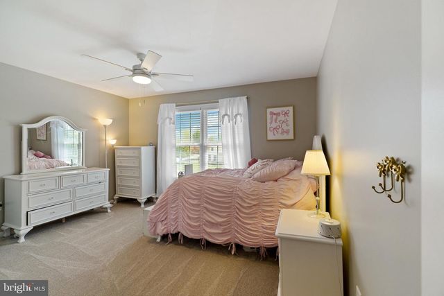 174 CHESTERFIELD DR, Palmyra, PA 17078