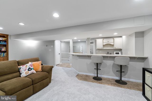 174 CHESTERFIELD DR, Palmyra, PA 17078