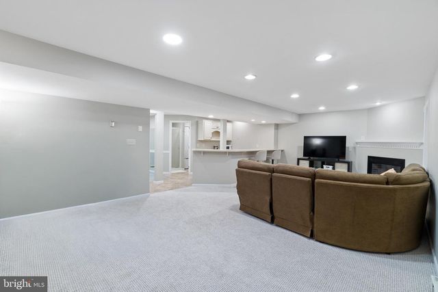 174 CHESTERFIELD DR, Palmyra, PA 17078