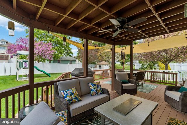 174 CHESTERFIELD DR, Palmyra, PA 17078