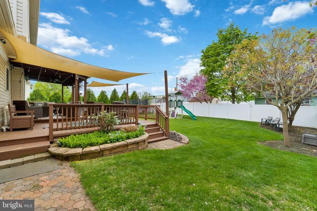 174 CHESTERFIELD DR, Palmyra, PA 17078