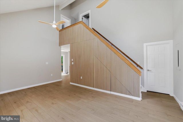 8934 DEERFIELD RD, Tobyhanna, PA 18466