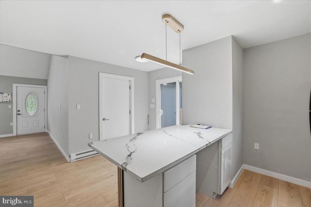 8934 DEERFIELD RD, Tobyhanna, PA 18466