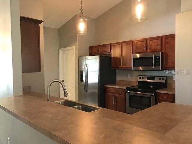 972 CORNELL AVENUE, Clermont, FL 34711