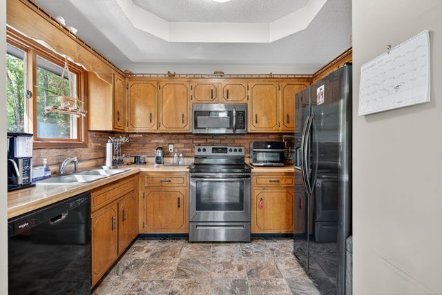 3300 Smith Pl, Clarksville, TN 37040