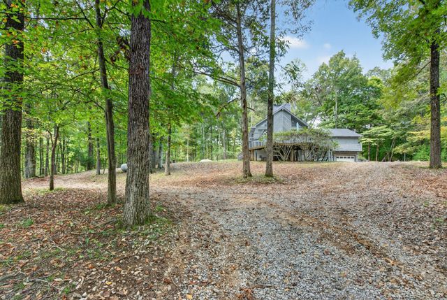3300 Smith Pl, Clarksville, TN 37040