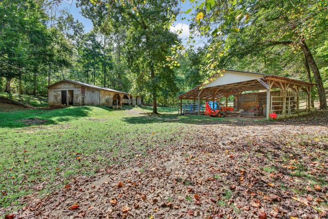 3300 Smith Pl, Clarksville, TN 37040