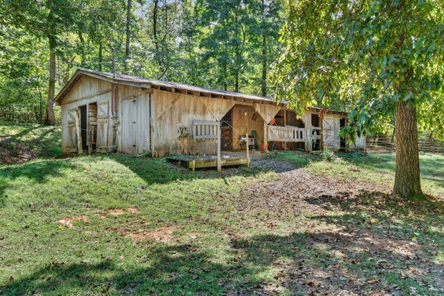 3300 Smith Pl, Clarksville, TN 37040